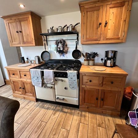 Spaniel Cottage With Views Of Ham Hill, Stoke Sub Hamdon Martock Esterno foto