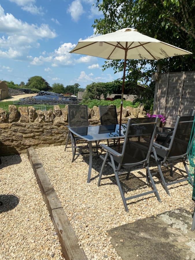 Spaniel Cottage With Views Of Ham Hill, Stoke Sub Hamdon Martock Esterno foto