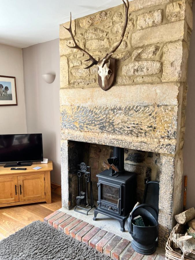Spaniel Cottage With Views Of Ham Hill, Stoke Sub Hamdon Martock Esterno foto